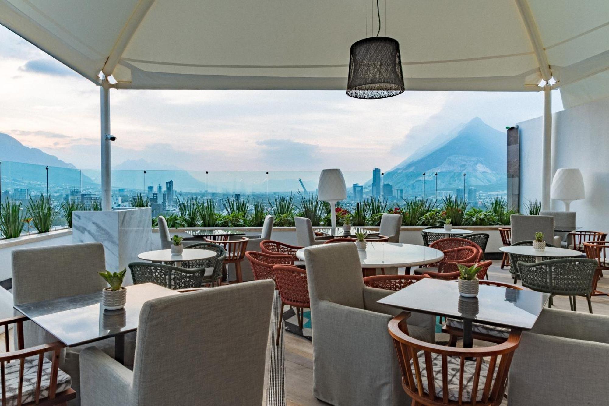 The Westin Monterrey Valle San Pedro Garza Garcia Exterior photo
